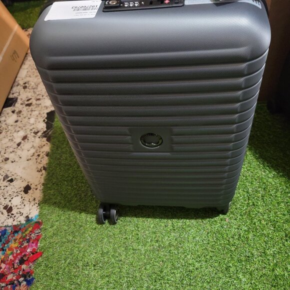 DELSEY Paris Hardside Expandable Luggage with Spinner Wheels, Graphite, Carry on - Picture 3 of 3